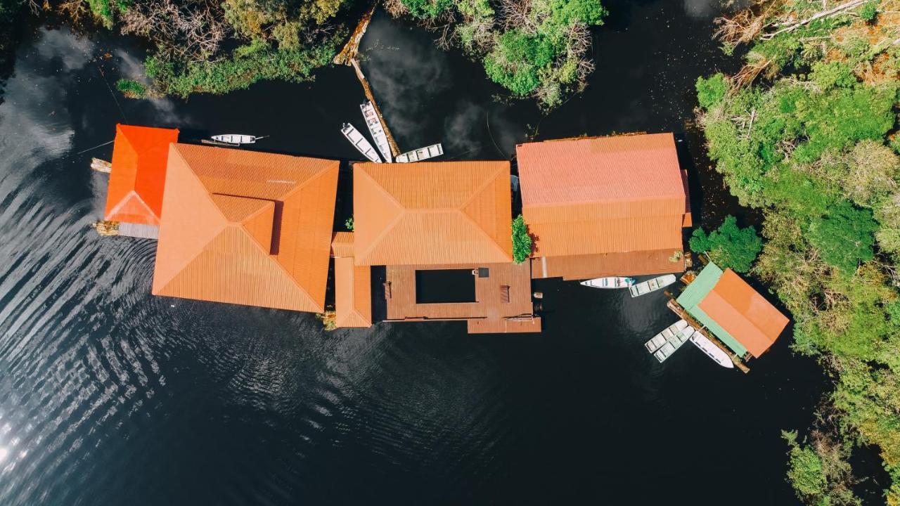 Amazon Arowana Lodge Careiro Buitenkant foto