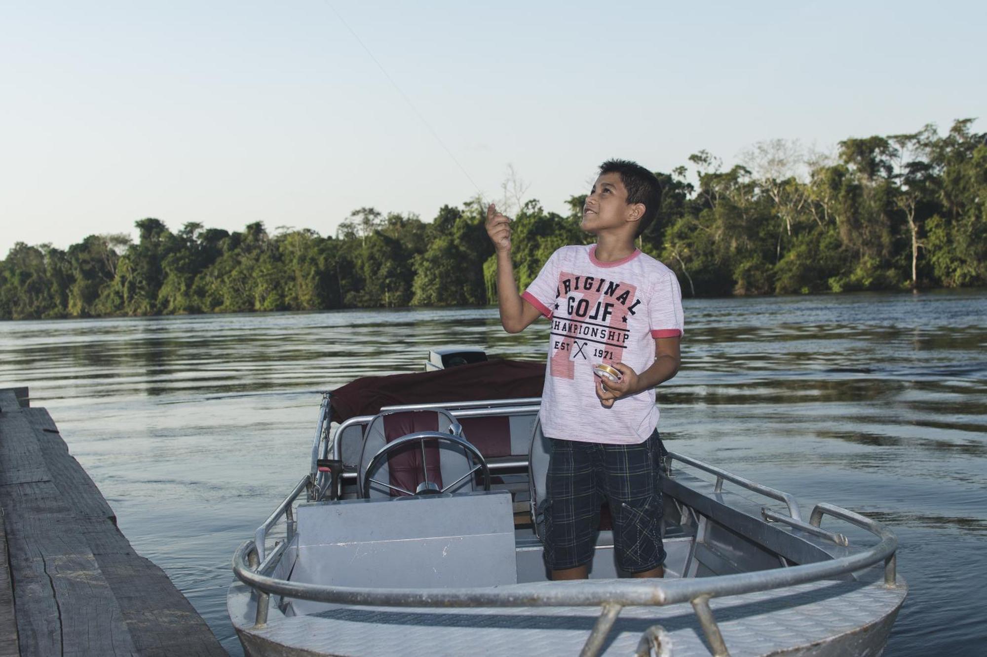 Amazon Arowana Lodge Careiro Buitenkant foto