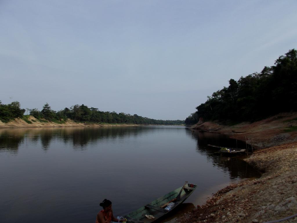 Amazon Arowana Lodge Careiro Buitenkant foto