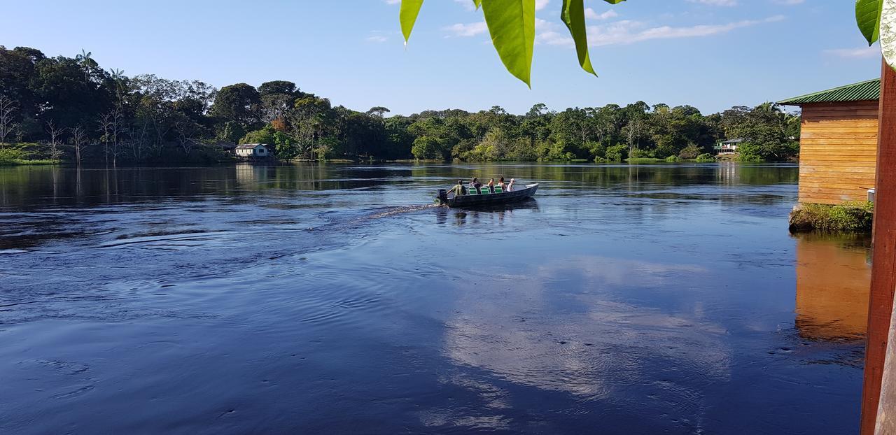 Amazon Arowana Lodge Careiro Buitenkant foto